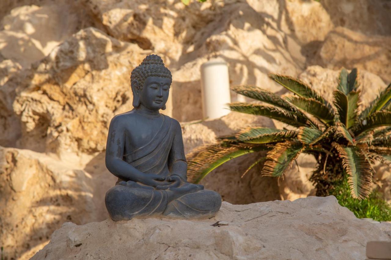 The Makadi Spa Hotel - Couples Only 18 Years Plus Hurghada Exterior photo A statue of the Buddha