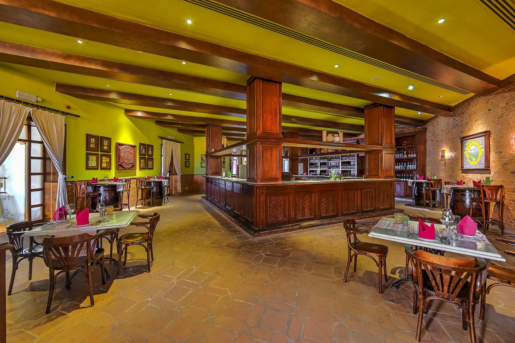 The Makadi Spa Hotel - Couples Only 18 Years Plus Hurghada Exterior photo The restaurant